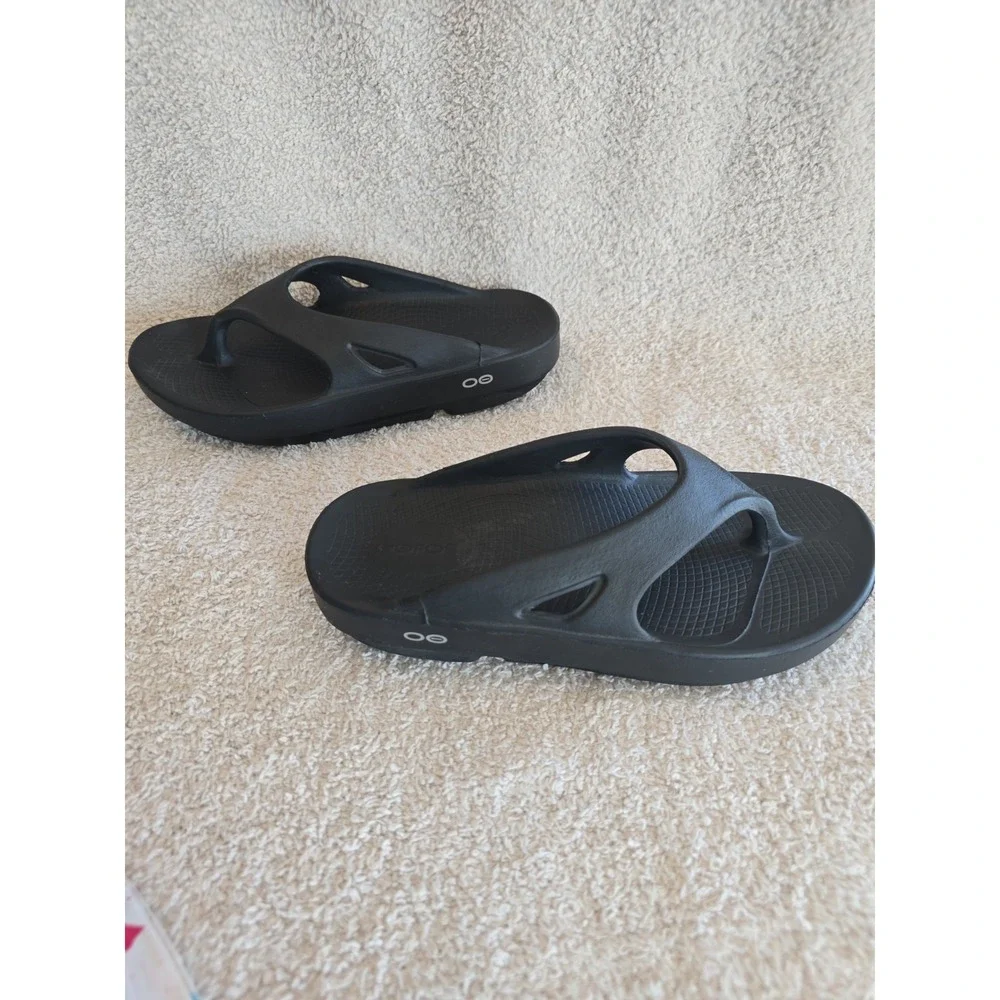 OOFOS OOriginal Recovery Foam Oohlala‎ Sandals Black Unisex Women's 7 Men's 5